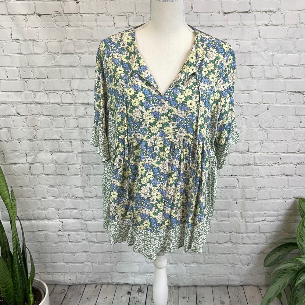 Floral top